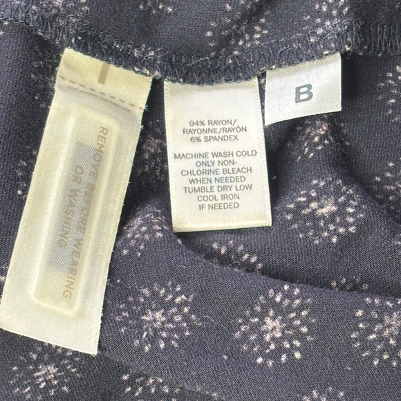 💙 LOFT Navy White Midi Skirt XS Flowy Stretch Women's Pull On Casual 💙 - Picture 9 of 12